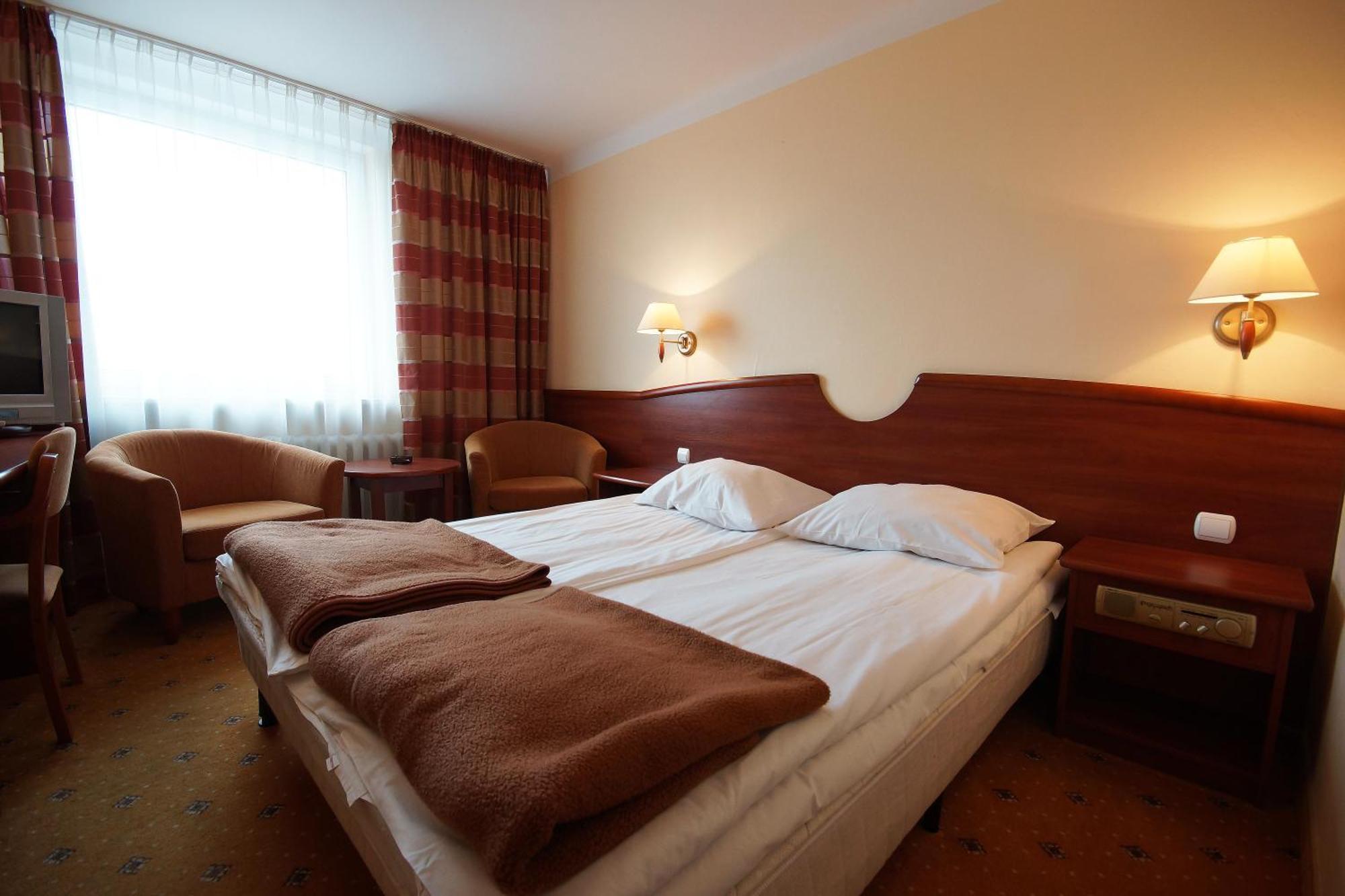 Hotel Kamena Chełm Rum bild