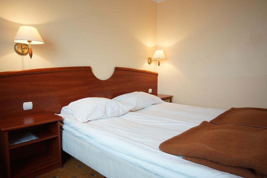 Hotel Kamena Chełm Rum bild