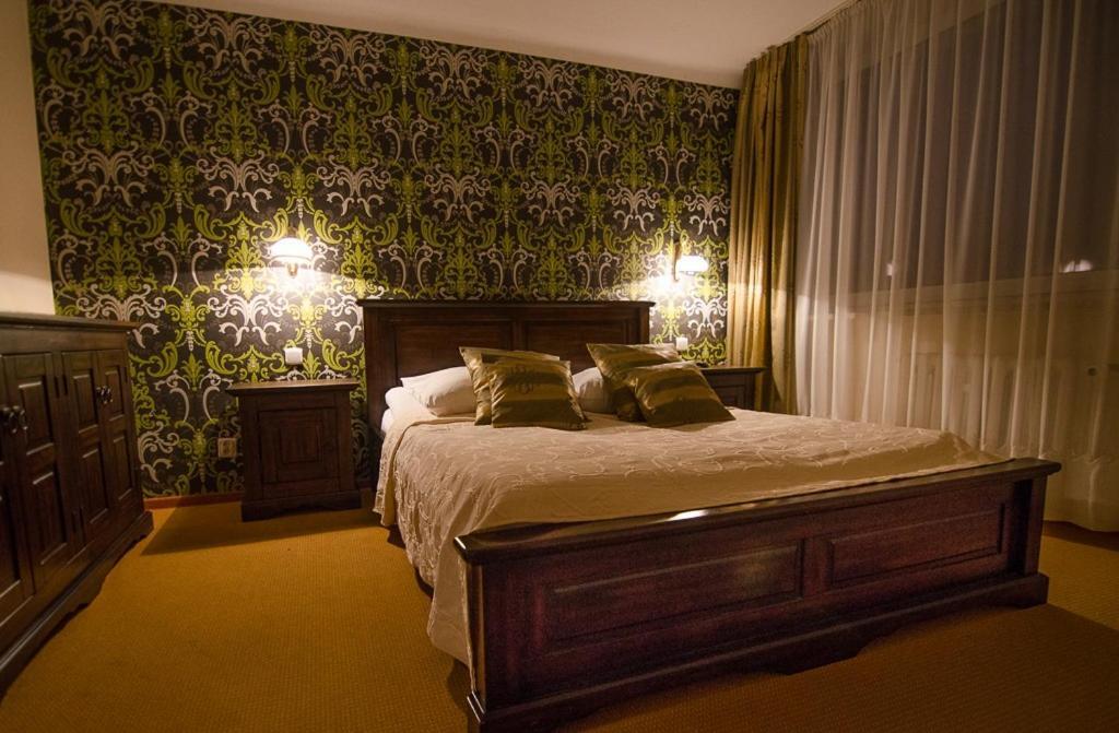 Hotel Kamena Chełm Exteriör bild