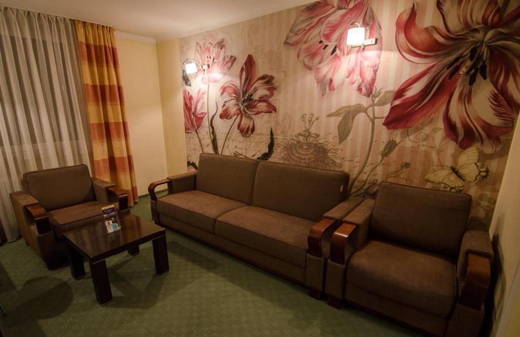 Hotel Kamena Chełm Exteriör bild